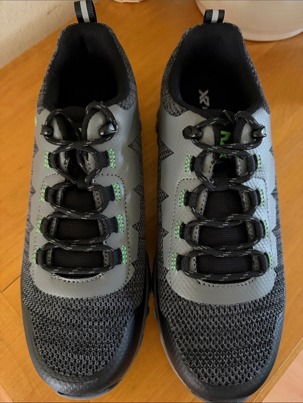 XRAY Men's Gray Athletic Trail Shoes with Green Accents